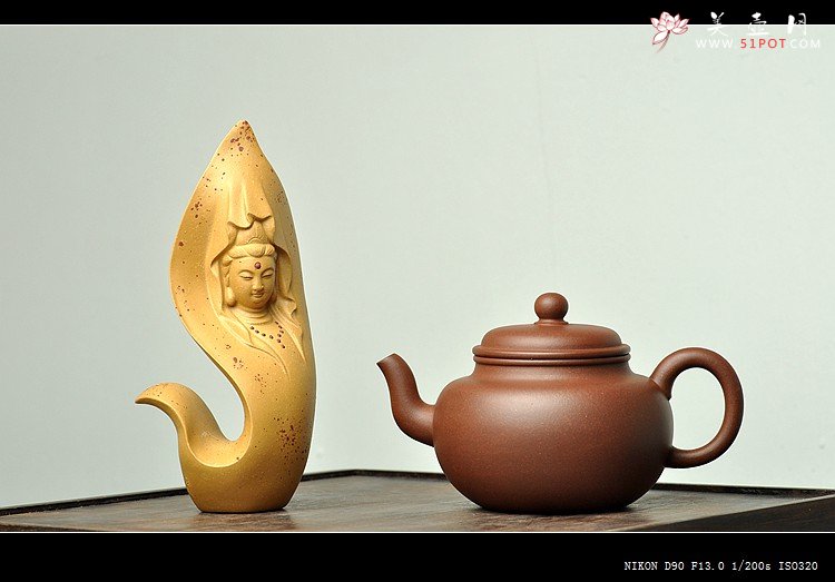 紫砂壶图片：徐亚春新作 圆润雅致 线条流畅 全手秀珠 - 美壶网