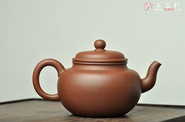 紫砂壶图片：徐亚春新作 圆润雅致 线条流畅 全手秀珠 - 美壶网