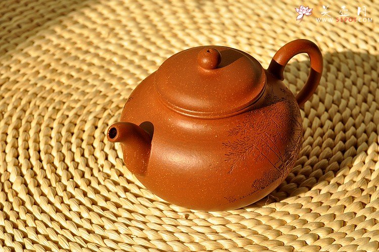 紫砂壶图片：饱满圆润 优质降坡泥 全手灵丰 遥想兰亭下清风满竹林 - 美壶网
