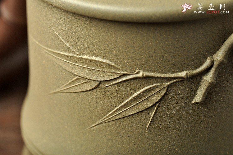 紫砂壶图片：厚重大气 居不可无竹 清韵杯 精品老紫泥and黄龙源青段 不接受定做 - 美壶网