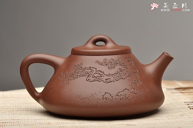 紫砂壶图片：张听刚装饰 文气十足 周路健经典代表作 全手子冶石瓢 - 美壶网