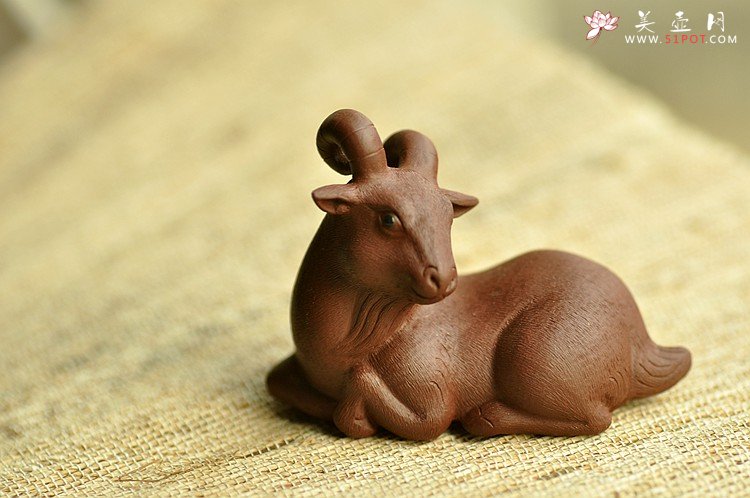 紫砂壶图片：精品拉毛版十二生肖 栩栩如生 做工精细 - 美壶网