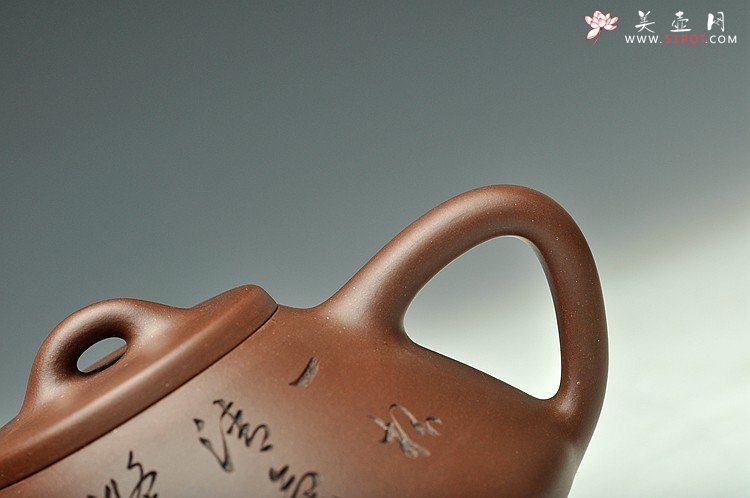 紫砂壶图片：骨肉均挺 进步明显 全手子冶石瓢 张听刚装饰 - 美壶网