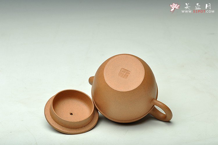 紫砂壶图片：美壶特惠 茶人最爱 实用巨轮系列之段泥小壶之二 仿清巨轮~ - 美壶网