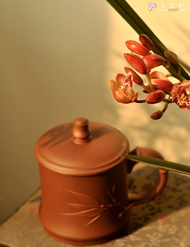 紫砂壶图片：美壶特惠 黄龙山原矿青水泥 高温竹节盖杯 - 美壶网