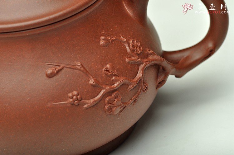 紫砂壶图片：传统实用 寓意吉祥 松梅常青之潘韵 - 美壶网