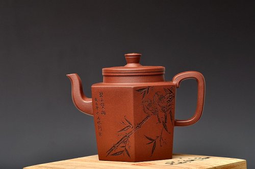 何卫枫紫砂壶 青年实力派何卫枫最新力作 方圆有度 全手大彬壶式 原矿底槽清