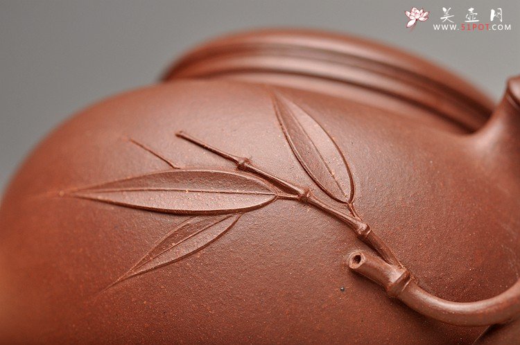 紫砂壶图片：潘丹初原创‘秀气’系列之春竹二式 纯净底槽青 婉约清秀 行简意足 - 美壶网