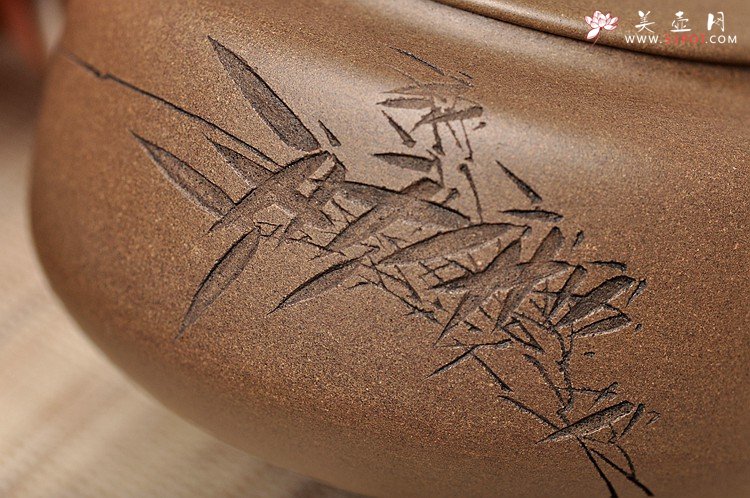 紫砂壶图片：王建源、王宝鹏联袂装饰 黄玲玲执刀 瞿斌全手新品 君缘 文人壶 - 美壶网