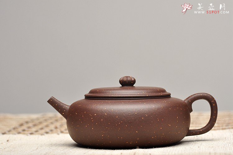 紫砂壶图片：紫泥铺砂 大口适合绿茶 全手葵璧 优美雅致 - 美壶网