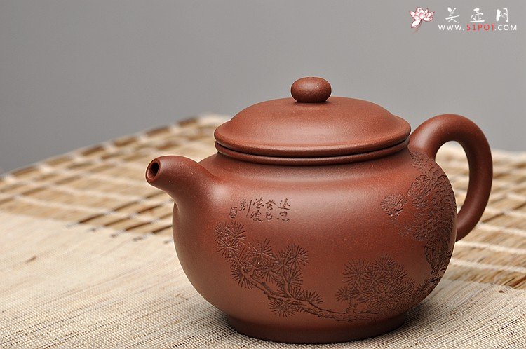 紫砂壶图片：浑厚大气 高瞻远瞩 全手掇只 - 美壶网