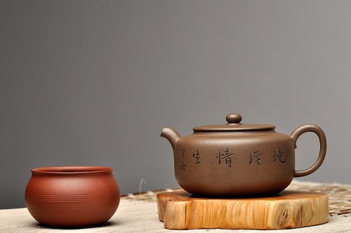 瞿斌紫砂壶 王建源、王宝鹏联袂装饰 黄玲玲执刀 瞿斌全手新品 君缘 文人壶 青灰泥