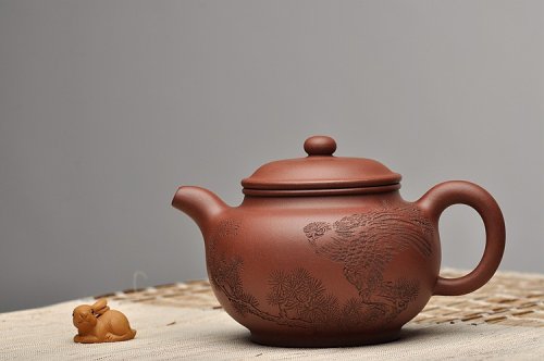 何卫枫紫砂壶 浑厚大气 高瞻远瞩 全手掇只 原矿底槽清