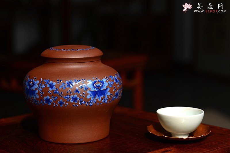 紫砂壶图片：美壶定做 精品粉彩茶叶罐 浑厚大气 古朴之风 - 美壶网