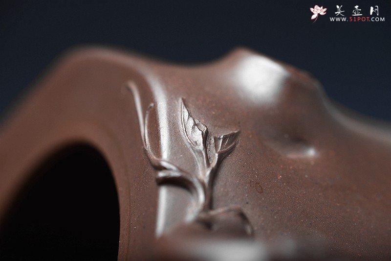 紫砂壶图片：花货典范 灵韵秀雅 全手葡萄桩之万年丰 薄胎精品 - 美壶网
