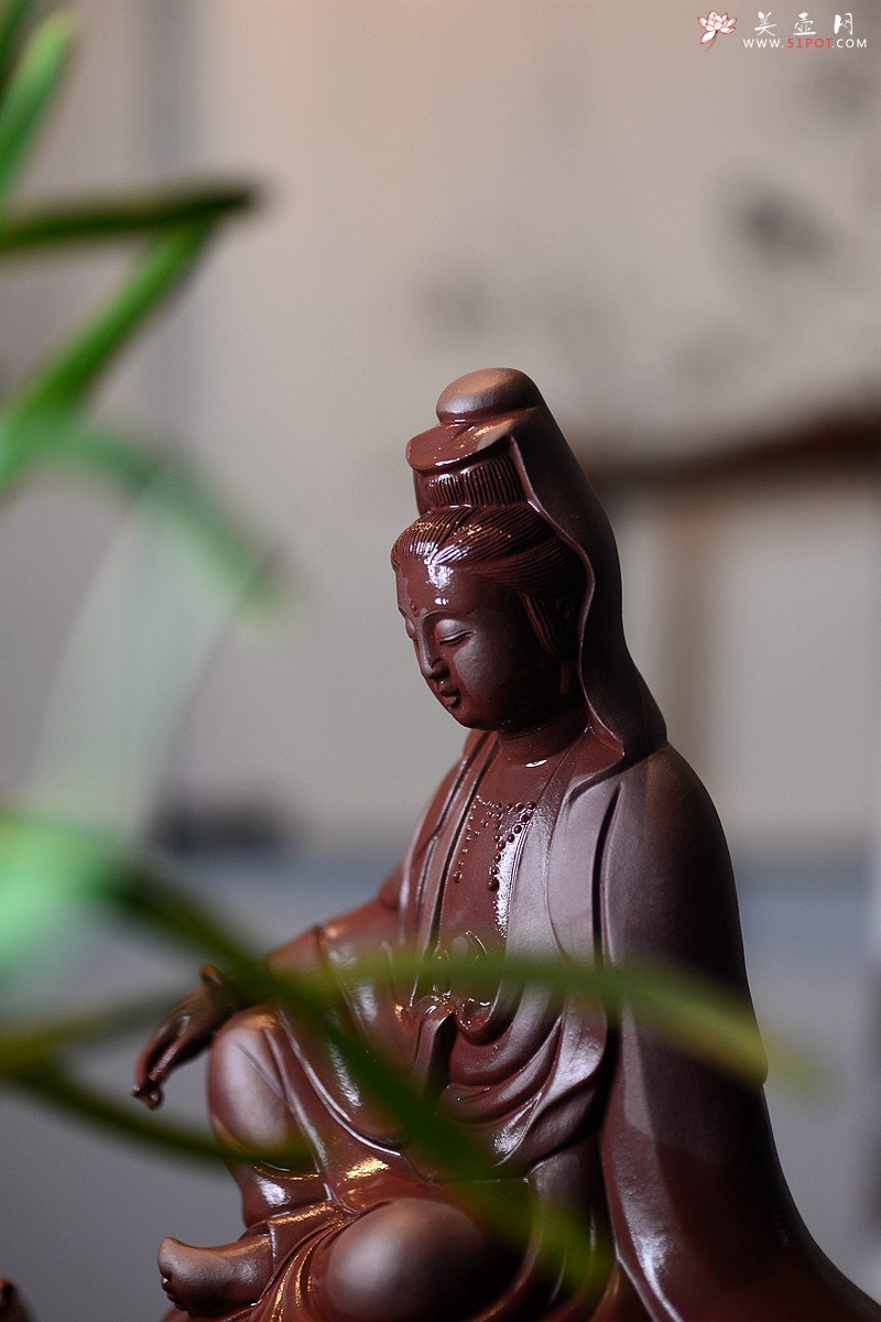 紫砂壶图片：坐观音 表情生动 整体协调 - 美壶网