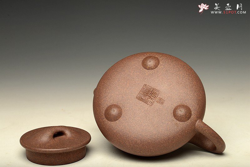 紫砂壶图片：难得老紫泥调砂 器形端庄大气  全手霸王瓢 满瓢 - 美壶网