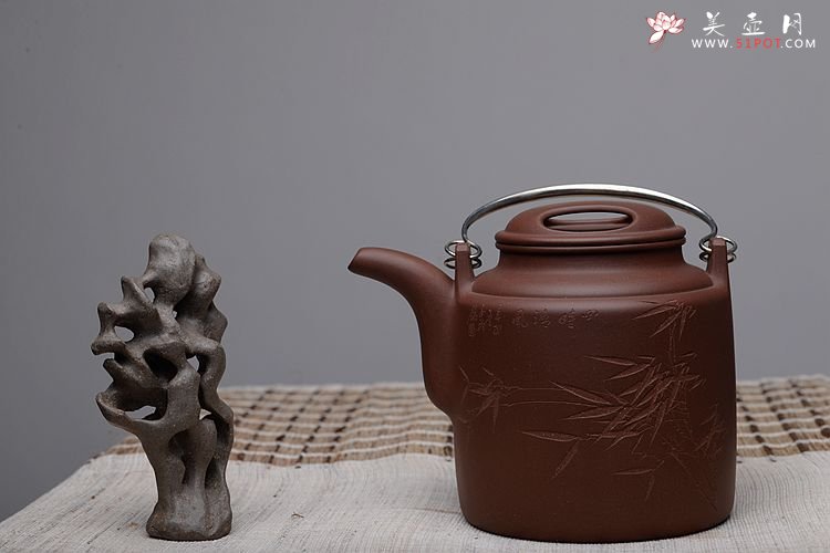 紫砂壶图片：感受黄龙山4号井的魅力 黄玲玲装饰 精品洋桶 - 美壶网