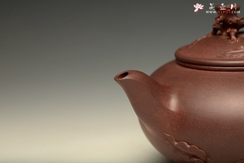 紫砂壶图片：霸气外露o(∩_∩)o  圣桃壶 精品重器 其功力可见一斑 诸兄细品~ - 美壶网