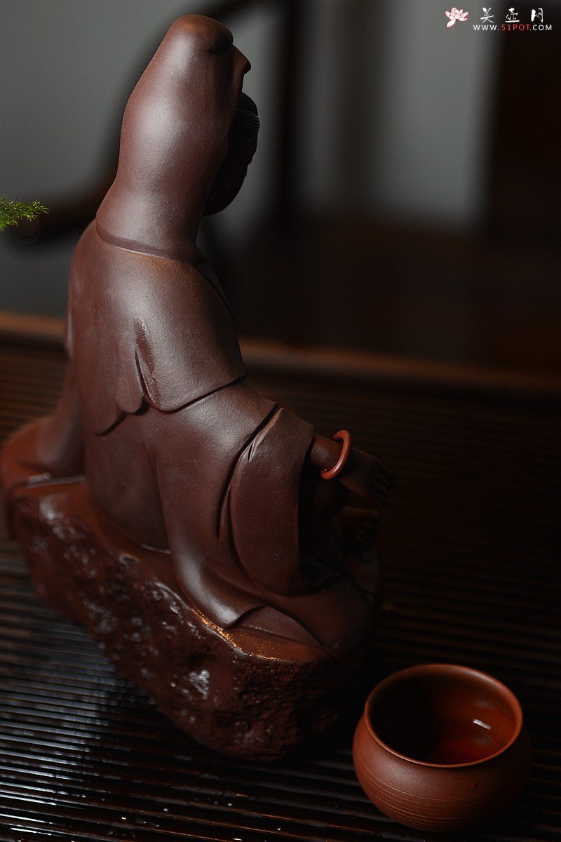 紫砂壶图片：坐观音 表情生动 整体协调 - 美壶网