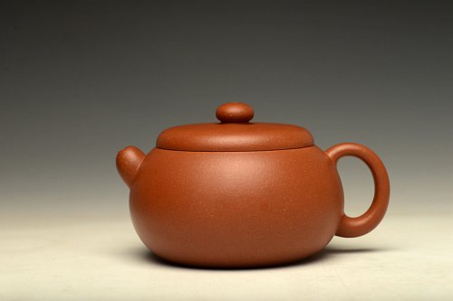 瞿斌紫砂壶 瞿斌原创设计 秀丽不失可爱 静雅 守拙 黄龙山原矿红泥 原矿红泥