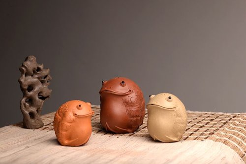 施奇华紫砂壶 施奇华老艺人全手茶宠锦集 文房茶宠水注之金蟾 