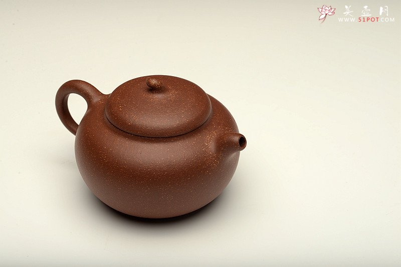 紫砂壶图片：薄胎雅品 天地小如瓜好事唯茗茶 全手一捺底玉瓜 优质降坡泥 - 美壶网