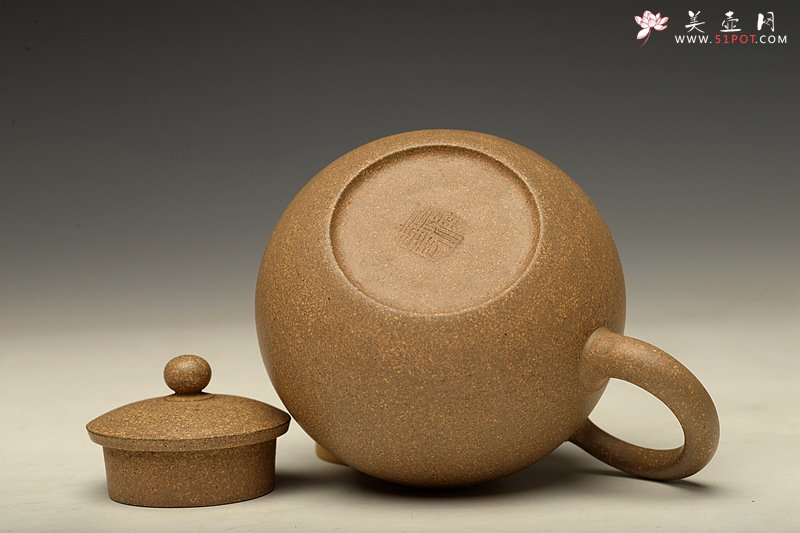 紫砂壶图片：深情连连 敦厚可人 优质段泥 全手嵌盖如意西施   - 美壶网