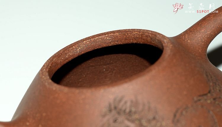 紫砂壶图片：周斌全手演绎 摹古子冶 不一样的风味~ 原矿鱼籽砂 - 美壶网