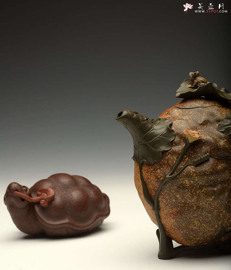 紫砂壶图片：写实风格之田园情趣~ 精品欣赏 - 美壶网