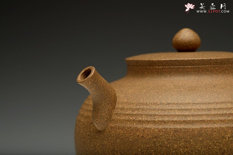 紫砂壶图片：独特韵味 古色古香 于洪霞新作 全手汉韵 饱满俊雅 - 美壶网