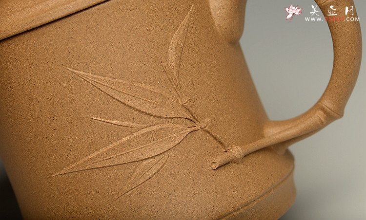 紫砂壶图片：美壶特惠 黄龙山原矿段泥  高温竹节盖杯 - 美壶网