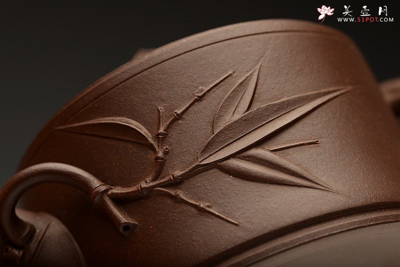 紫砂壶图片：陈腐老紫泥 仅一件不接受定做 手法老辣 花货潜力股 精致三友 - 美壶网