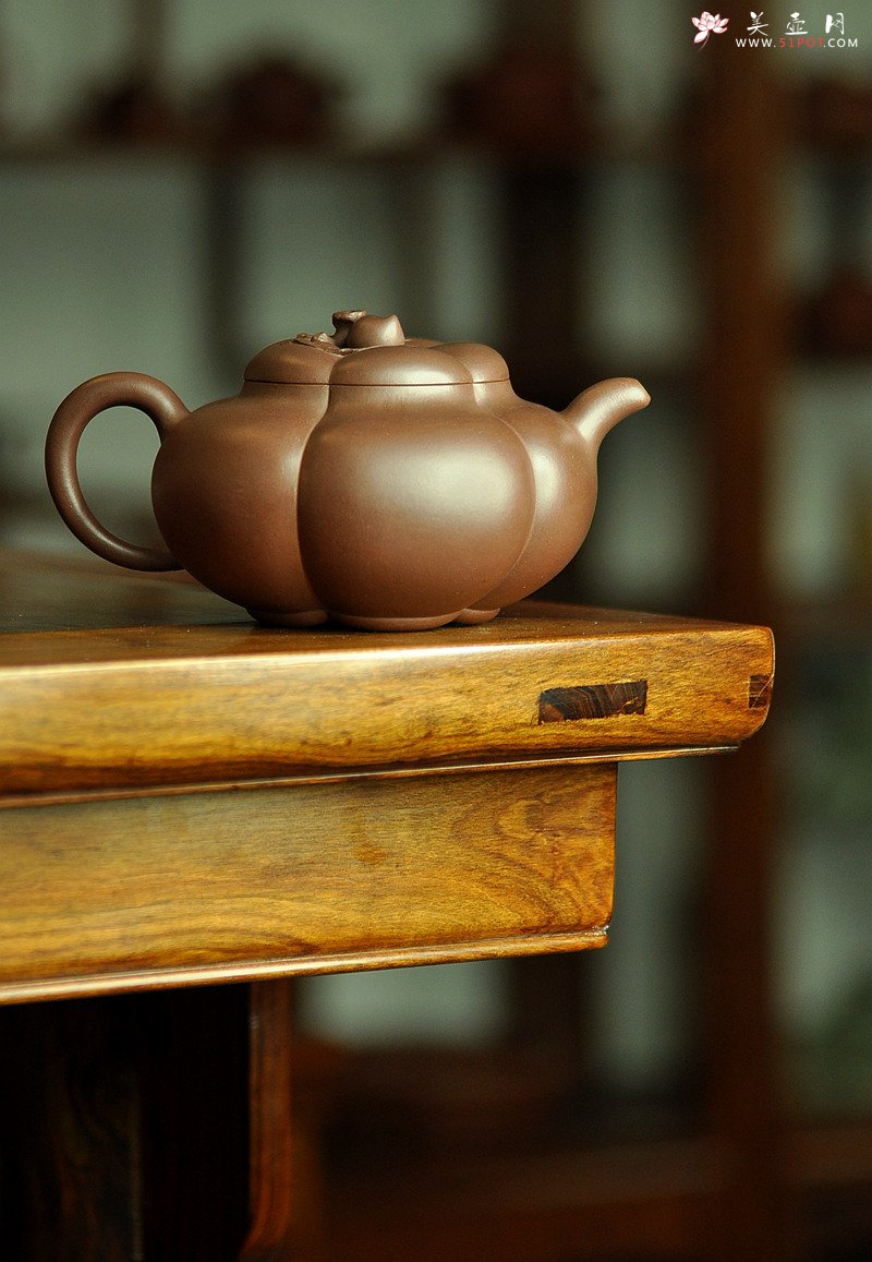 紫砂壶图片：顾正芳新品 高难度精品 饱满大气 全手上合桃 紫砂臻品 值得珍藏~ - 美壶网