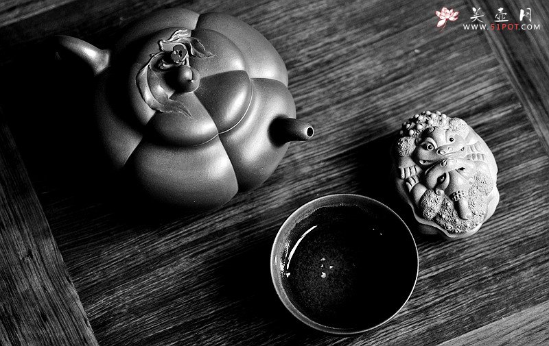 紫砂壶图片：顾正芳新品 高难度精品 饱满大气 全手上合桃 紫砂臻品 值得珍藏~ - 美壶网