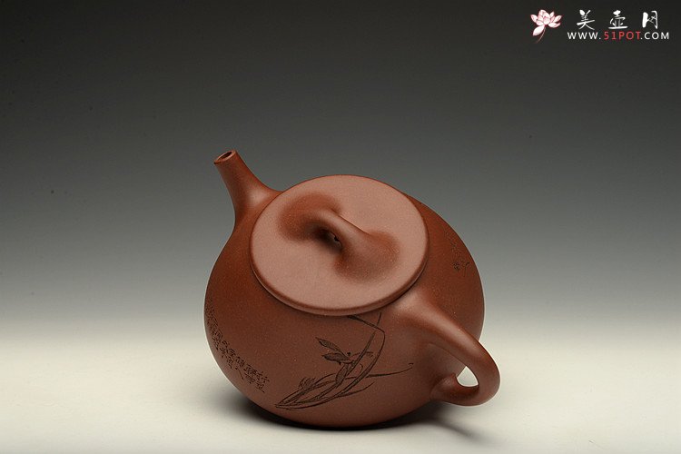 紫砂壶图片：优质青水泥 传统实用 文气装饰 中石瓢 - 美壶网