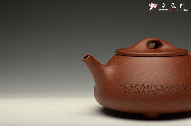 紫砂壶图片：优质青水泥 传统实用 文气装饰 中石瓢 - 美壶网