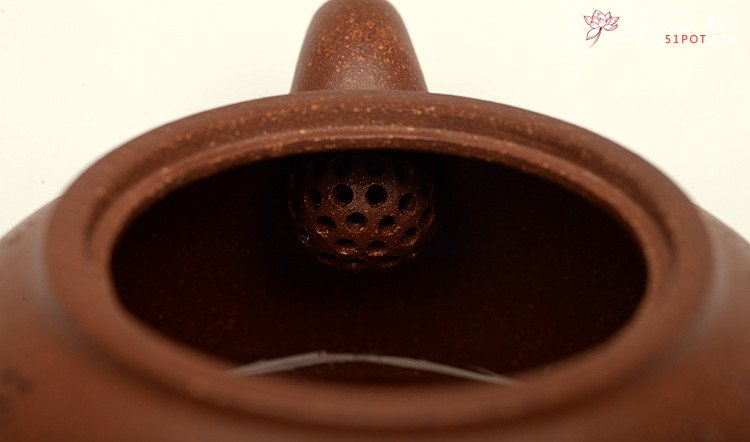 紫砂壶图片：经典不传统  全手圆踪 文气小壶 刘世涛自撰壶铭~ - 美壶网