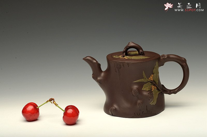 紫砂壶图片：蒋蓉花货风格 贴塑精致生动 桂花香 孙伟强张新亚合作 - 美壶网