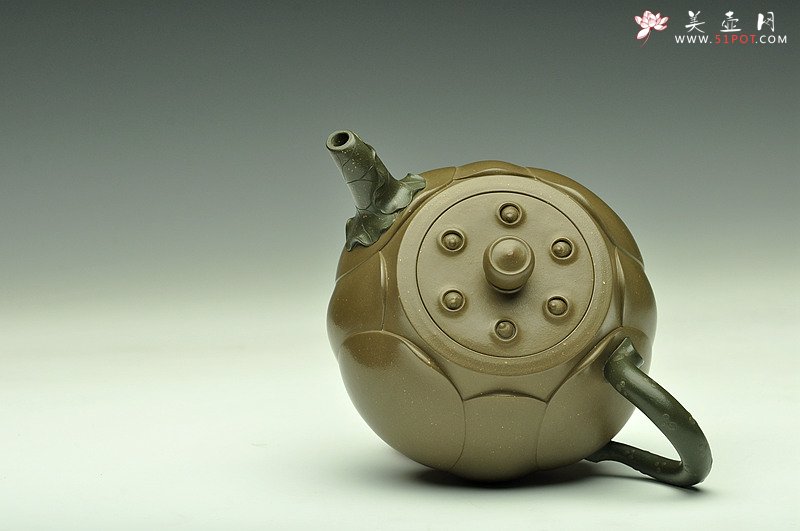 紫砂壶图片：原创作品孙伟强张新亚合作 灵秀之作 大气清美 宝莲 - 美壶网