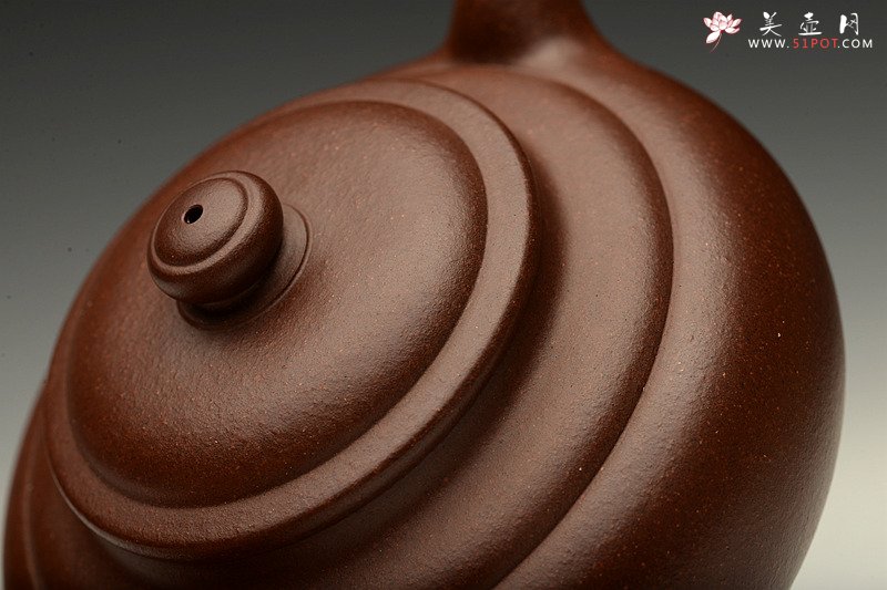 紫砂壶图片：线条优美 饱满精致 全手想泉 传统经典 - 美壶网