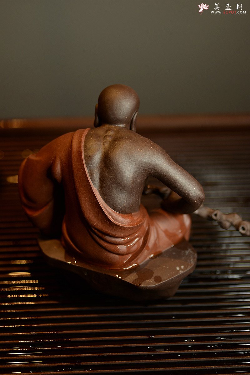 紫砂壶图片：历时两年创作~王健扛鼎之作十八罗汉之持杖罗汉和长眉罗汉~ - 美壶网