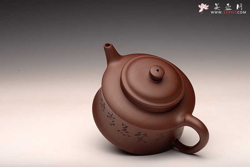 紫砂壶图片：强强联合 曲峰经典作品  全手玉龙禅锺 陆轶舟装饰 - 美壶网