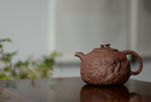 谢多莲紫砂壶 古拙大气  全手游龙龚春 谢多莲最新作品 原矿紫泥