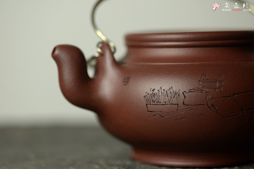 紫砂壶图片：器形稳重 全手蛋包 - 美壶网