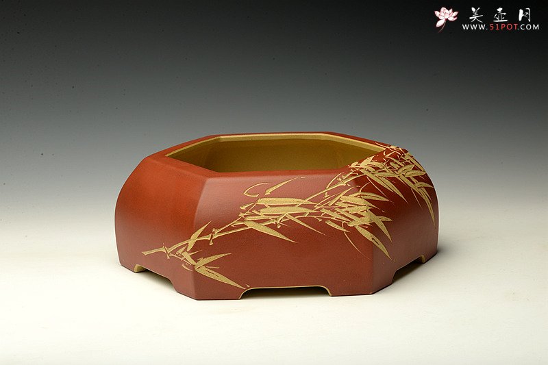 紫砂壶图片：陆轶舟精品代表作 全手六方水洗  刀法精炼层次分明 - 美壶网