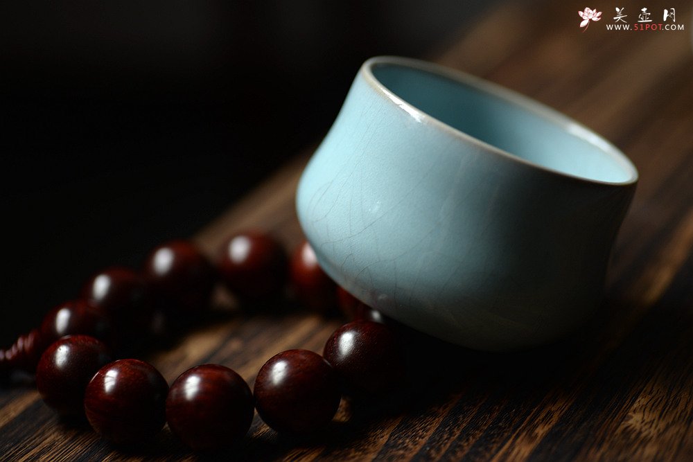 紫砂壶图片：正宗汝州汝瓷  烧出天空的颜色o(∩_∩)o  手工圆融杯 香插 完美支钉烧 - 美壶网