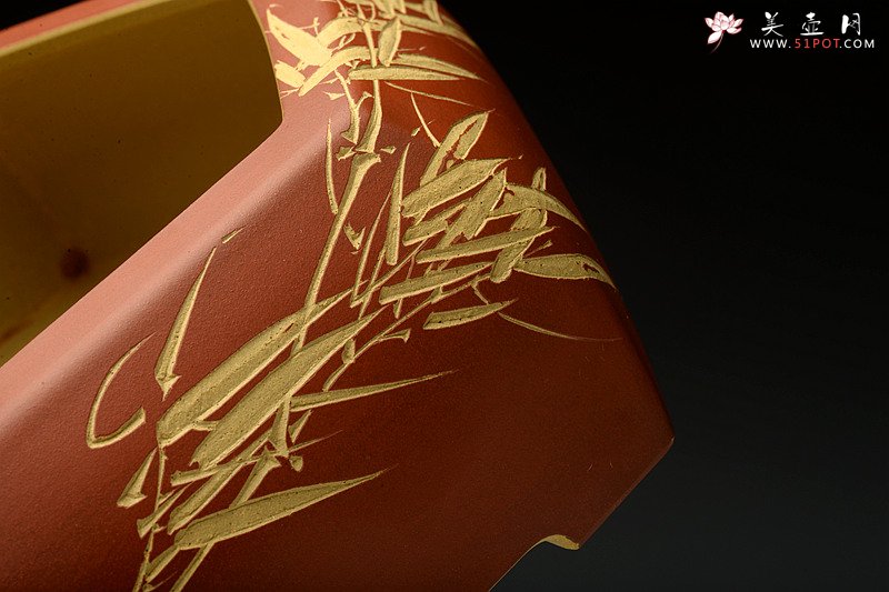 紫砂壶图片：陆轶舟精品代表作 全手六方水洗  刀法精炼层次分明 - 美壶网