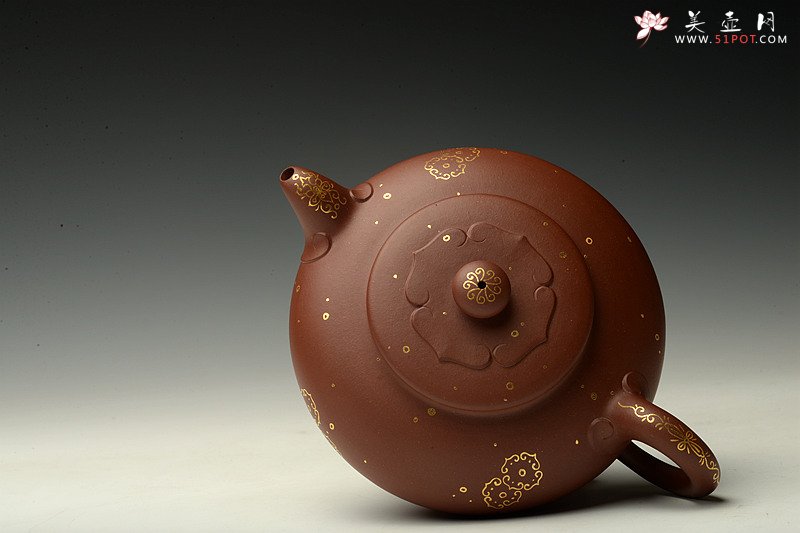 紫砂壶图片：曲峰原创作品 疏朗大方 全手金如意情 饱满可人 寓意吉祥 - 美壶网