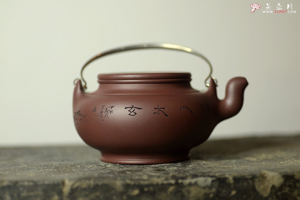紫砂壶图片：器形稳重 全手蛋包 - 美壶网